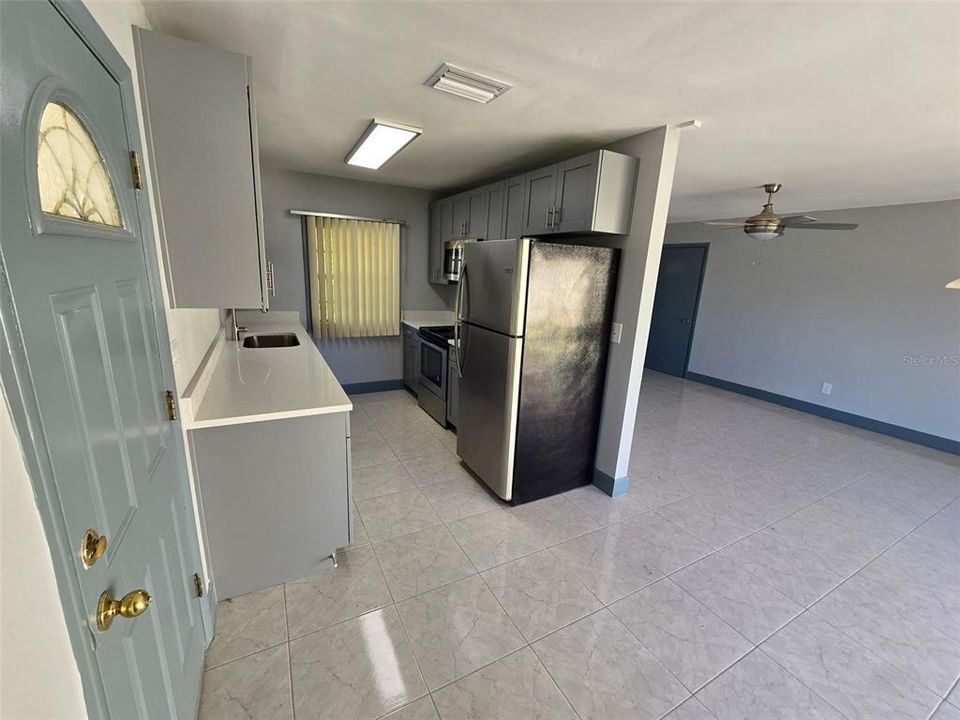 En Venta: $395,000 (3 camas, 2 baños, 1105 Pies cuadrados)