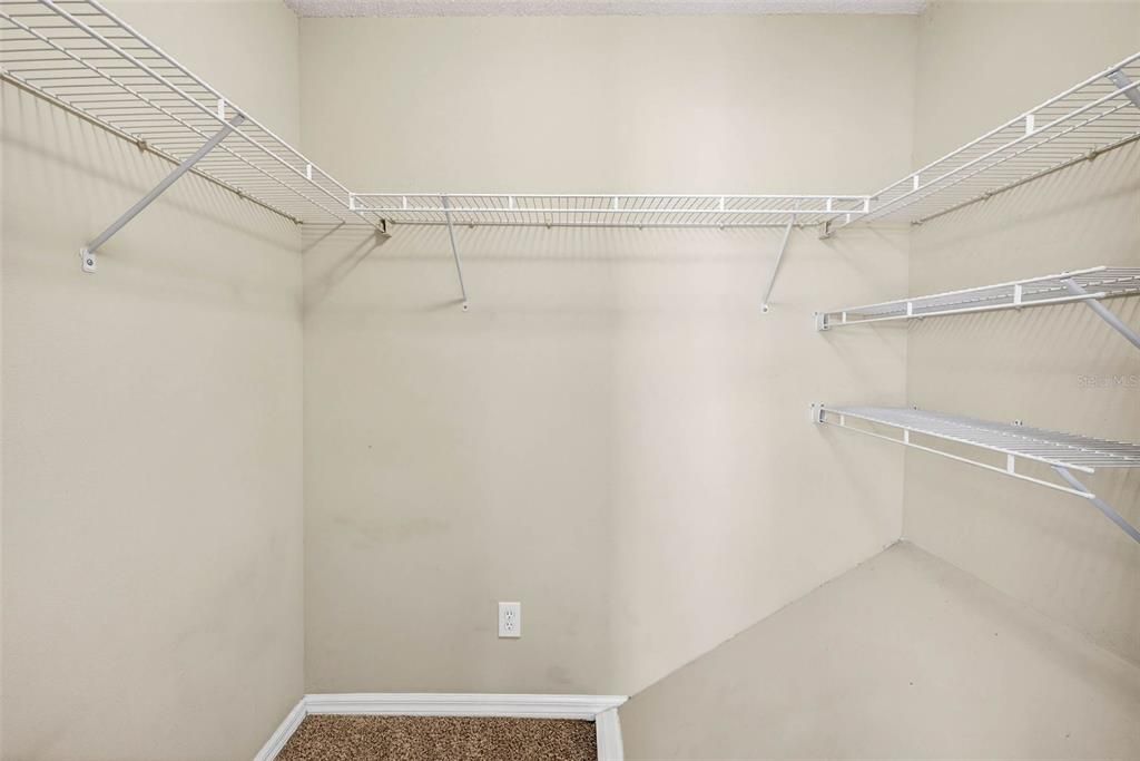 На продажу: $250,000 (3 спален, 2 ванн, 1536 Квадратных фут)