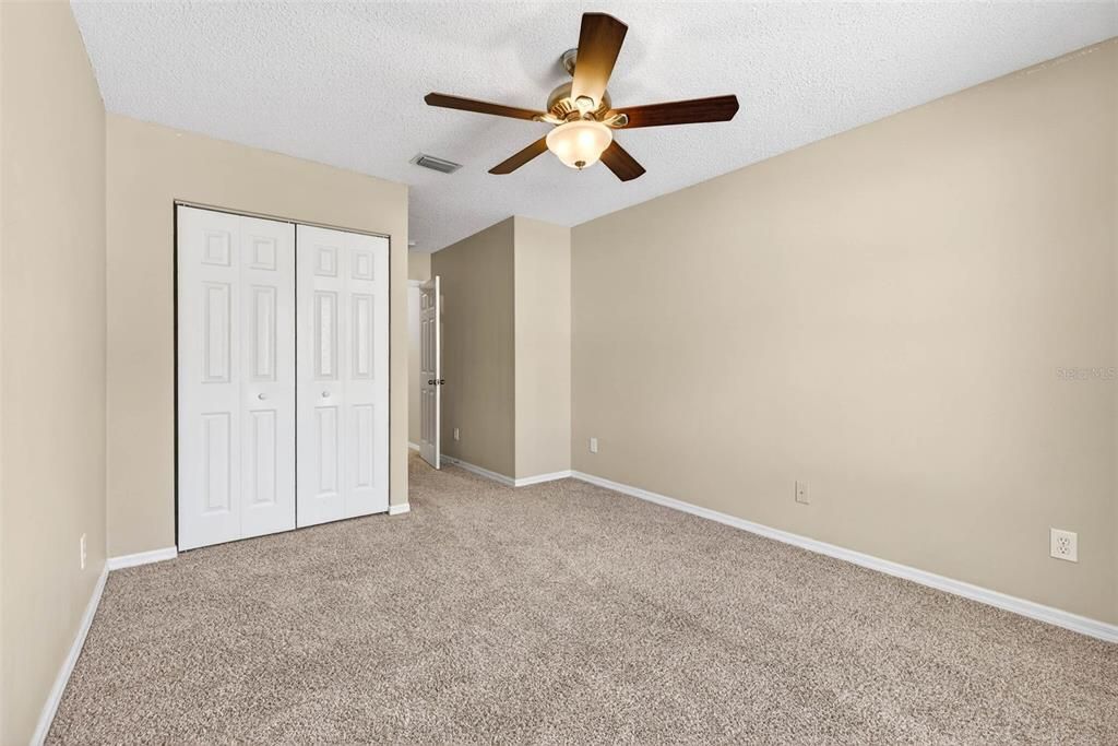 На продажу: $250,000 (3 спален, 2 ванн, 1536 Квадратных фут)