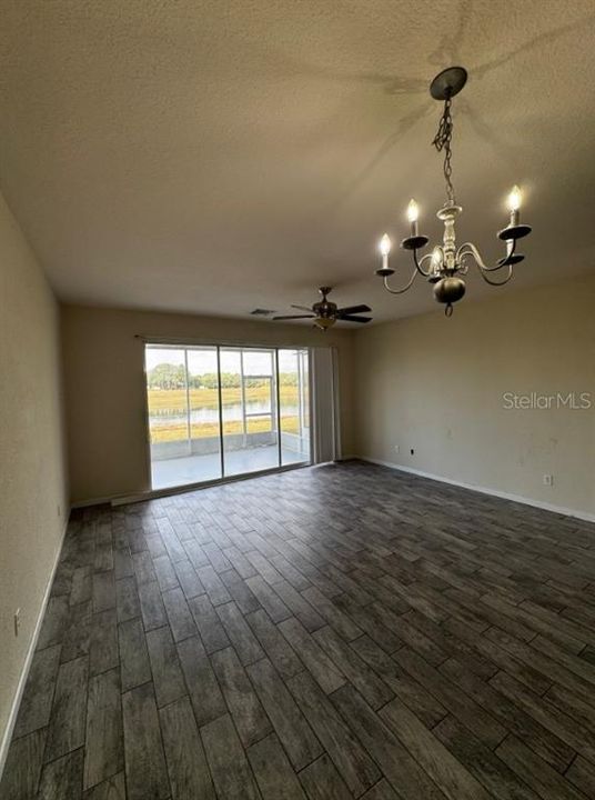 For Rent: $1,700 (3 beds, 2 baths, 1584 Square Feet)