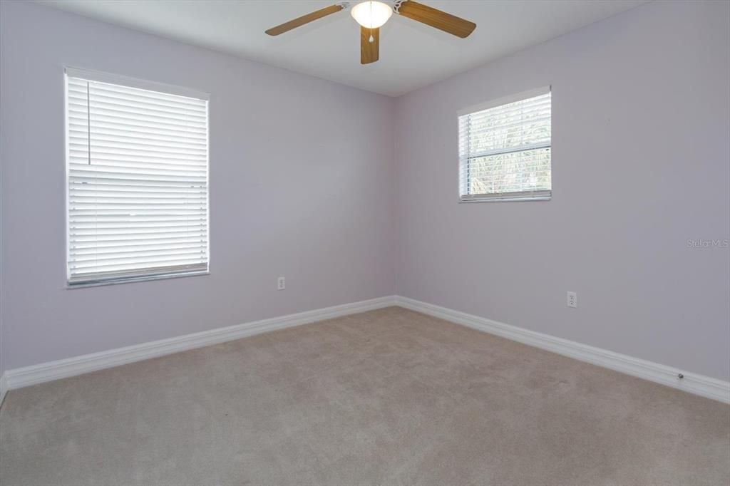 待售: $430,000 (3 贝兹, 2 浴室, 2071 平方英尺)