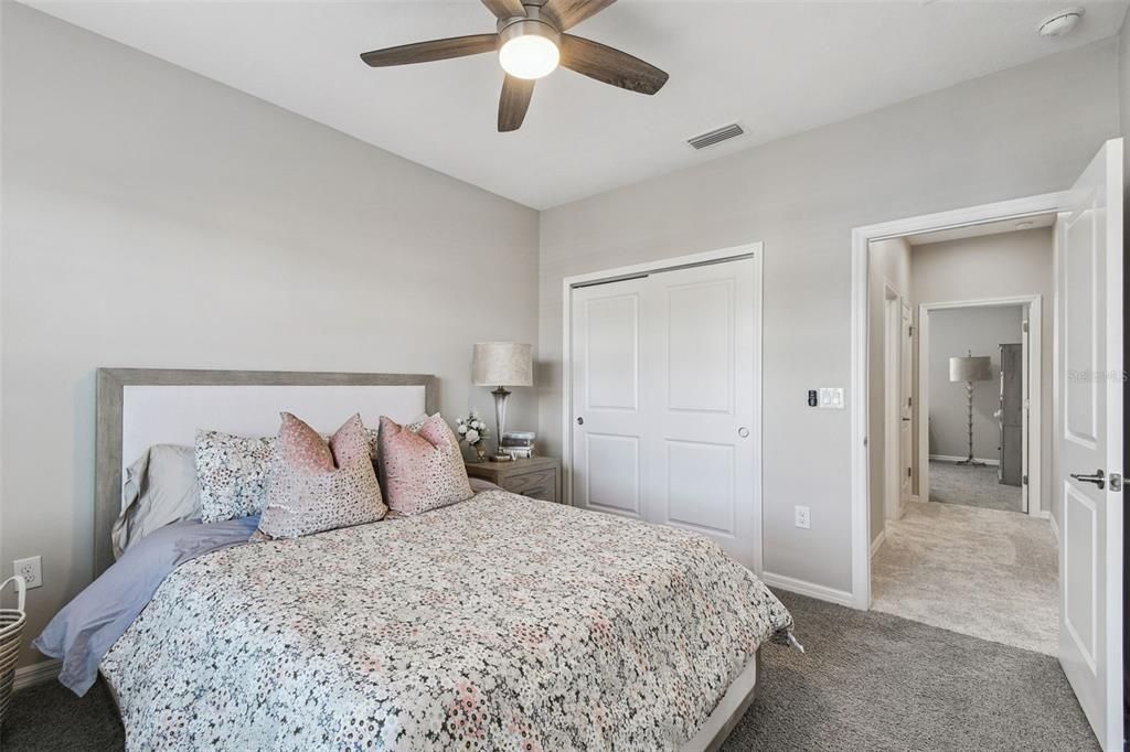 For Sale: $599,000 (5 beds, 3 baths, 2612 Square Feet)