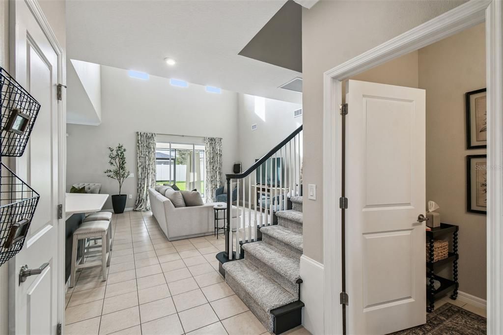 For Sale: $599,000 (5 beds, 3 baths, 2612 Square Feet)