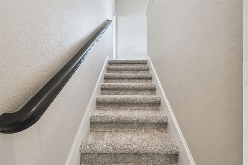 For Sale: $599,000 (5 beds, 3 baths, 2612 Square Feet)