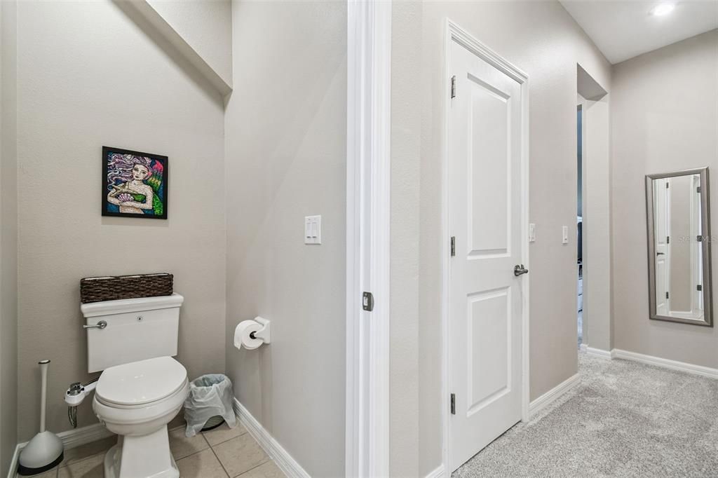 For Sale: $599,000 (5 beds, 3 baths, 2612 Square Feet)