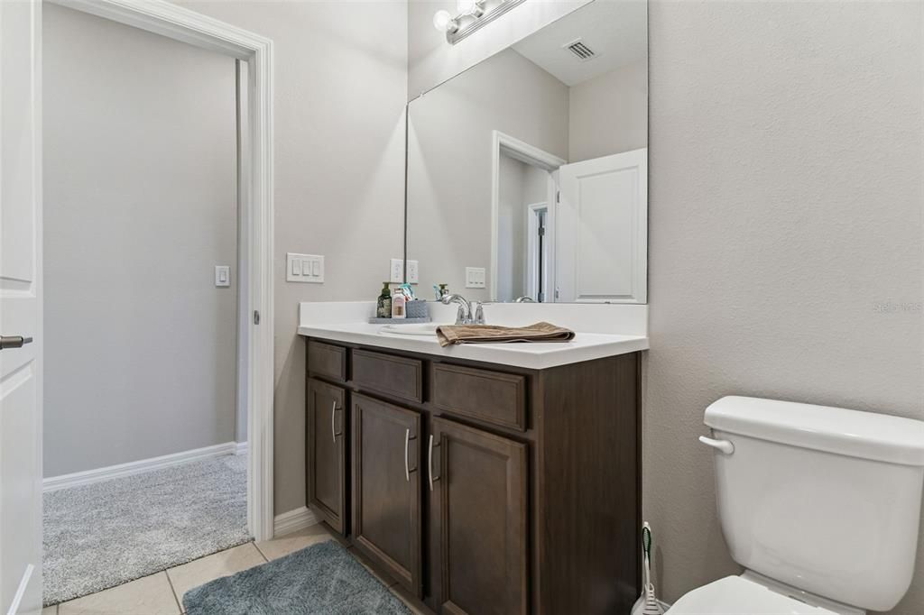 For Sale: $599,000 (5 beds, 3 baths, 2612 Square Feet)