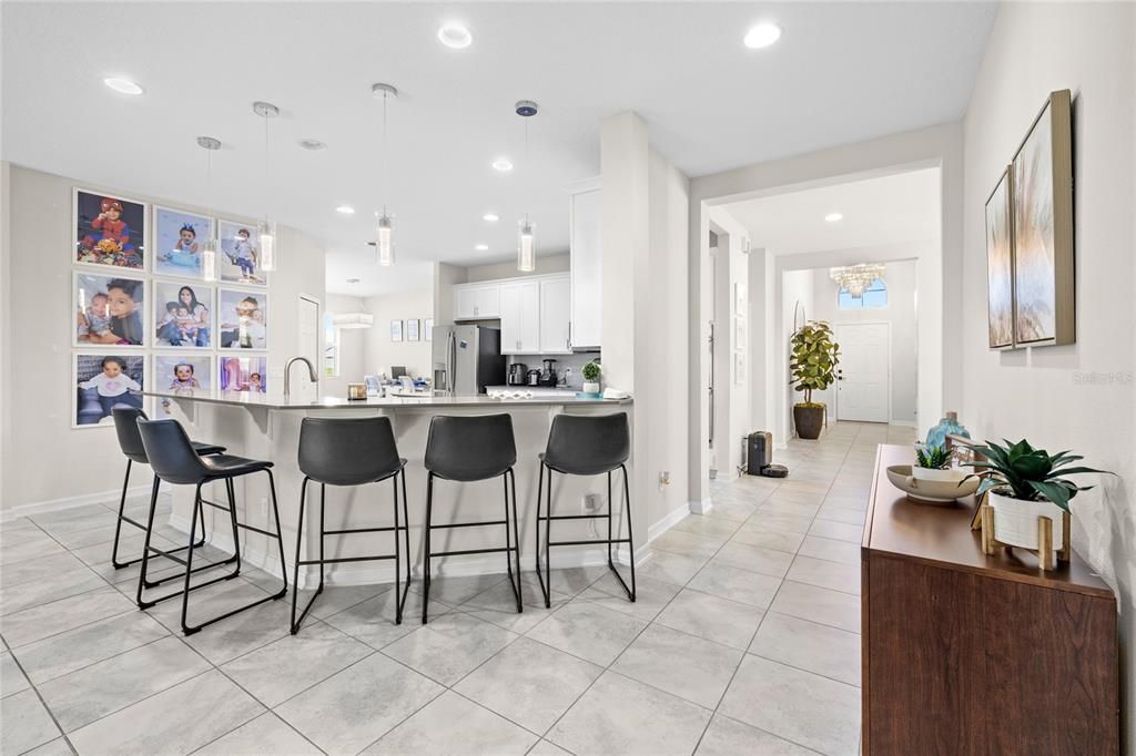 For Rent: $3,500 (4 beds, 3 baths, 2565 Square Feet)