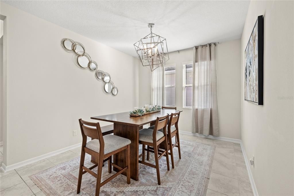 For Rent: $3,500 (4 beds, 3 baths, 2565 Square Feet)