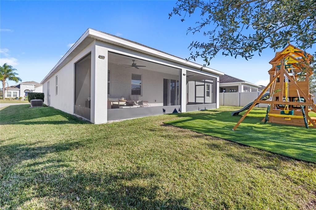 For Rent: $3,500 (4 beds, 3 baths, 2565 Square Feet)