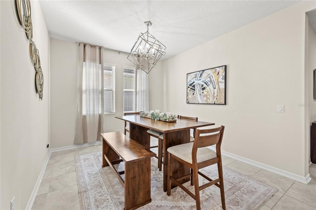 For Rent: $3,500 (4 beds, 3 baths, 2565 Square Feet)