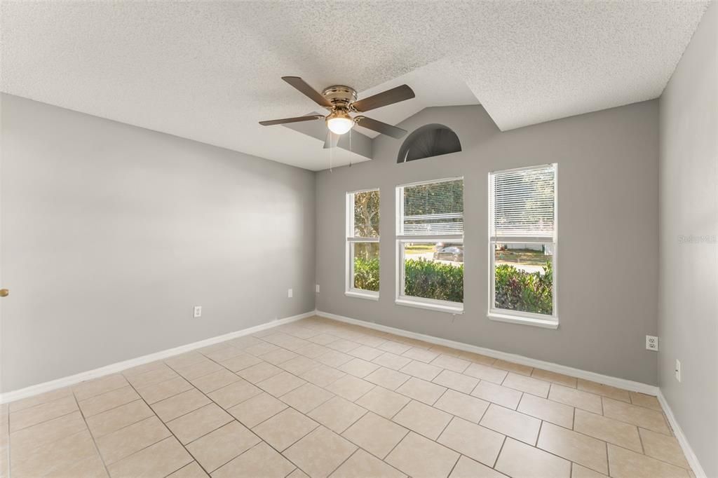 For Sale: $335,000 (4 beds, 2 baths, 1855 Square Feet)