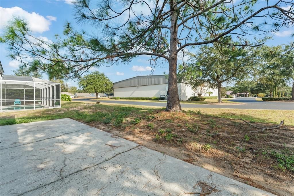 For Sale: $335,000 (4 beds, 2 baths, 1855 Square Feet)