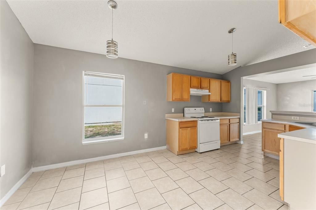 For Sale: $335,000 (4 beds, 2 baths, 1855 Square Feet)