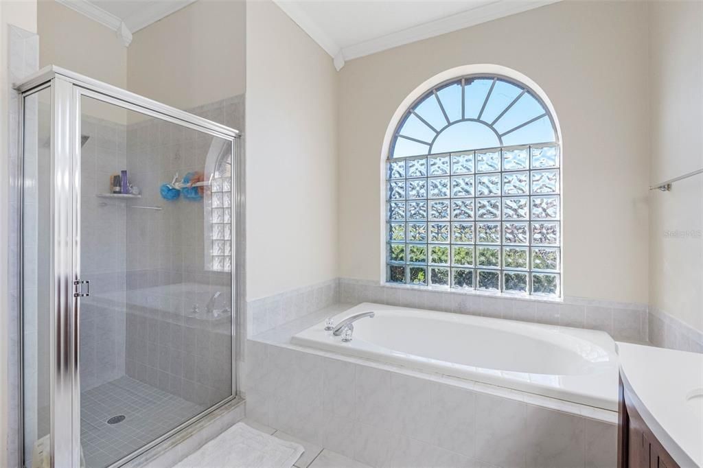 For Sale: $619,000 (4 beds, 3 baths, 2716 Square Feet)