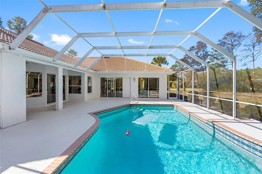 For Sale: $619,000 (4 beds, 3 baths, 2716 Square Feet)