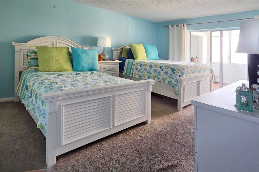 En Venta: $209,000 (2 camas, 2 baños, 1100 Pies cuadrados)