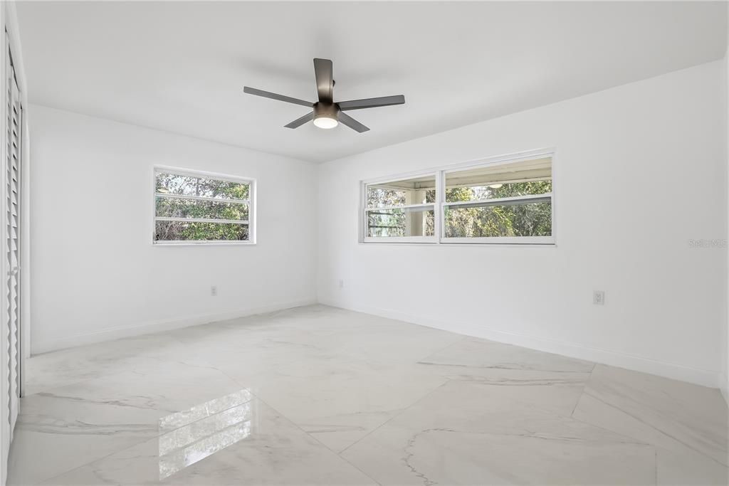 For Sale: $279,900 (3 beds, 2 baths, 1756 Square Feet)