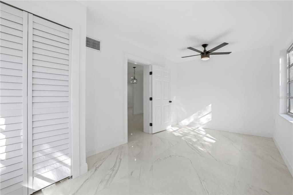 For Sale: $279,900 (3 beds, 2 baths, 1756 Square Feet)