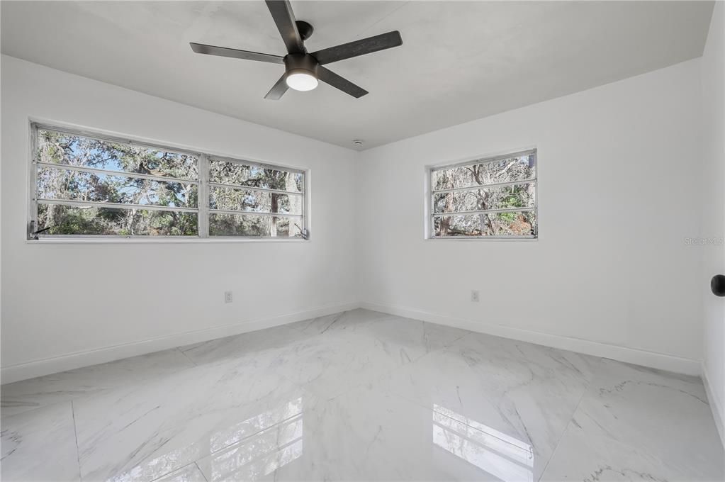 For Sale: $279,900 (3 beds, 2 baths, 1756 Square Feet)