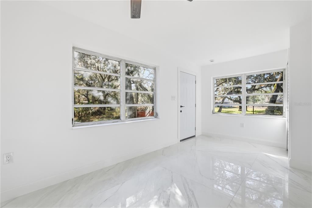 For Sale: $279,900 (3 beds, 2 baths, 1756 Square Feet)