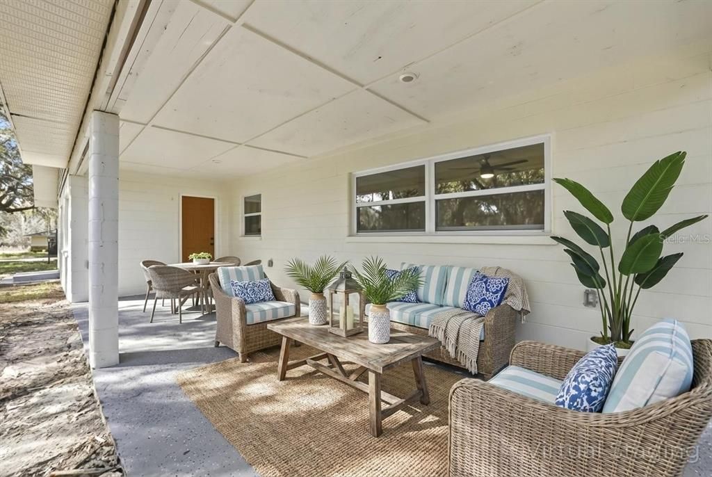 For Sale: $279,900 (3 beds, 2 baths, 1756 Square Feet)