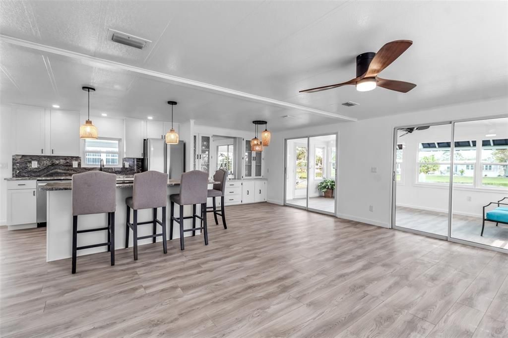 В аренду: $2,400 (2 спален, 2 ванн, 1452 Квадратных фут)