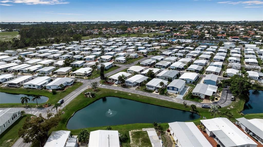 В аренду: $2,400 (2 спален, 2 ванн, 1452 Квадратных фут)