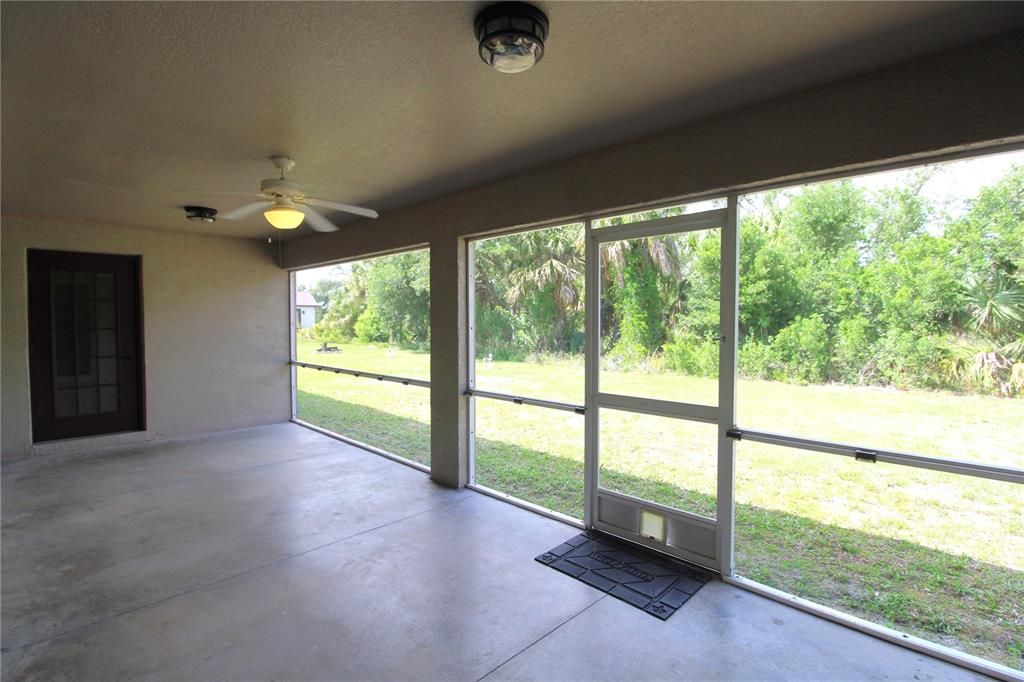 В аренду: $2,400 (4 спален, 2 ванн, 1883 Квадратных фут)