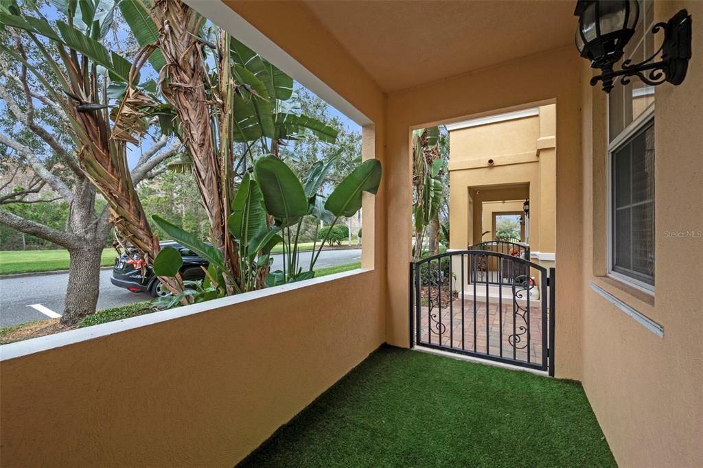 待售: $425,000 (4 贝兹, 3 浴室, 1810 平方英尺)