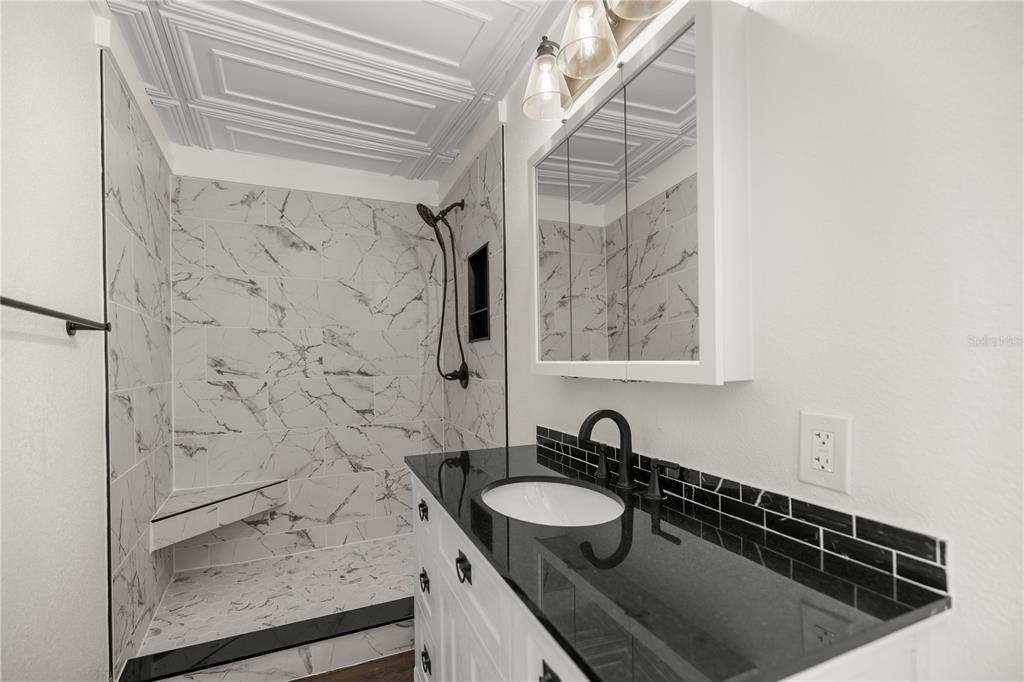 For Sale: $430,000 (3 beds, 2 baths, 1886 Square Feet)