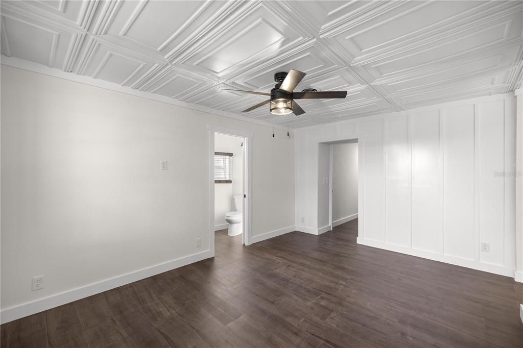 For Sale: $430,000 (3 beds, 2 baths, 1886 Square Feet)