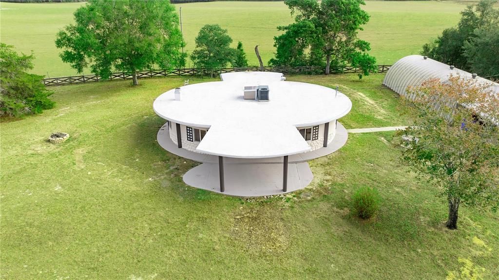 For Sale: $430,000 (3 beds, 2 baths, 1886 Square Feet)