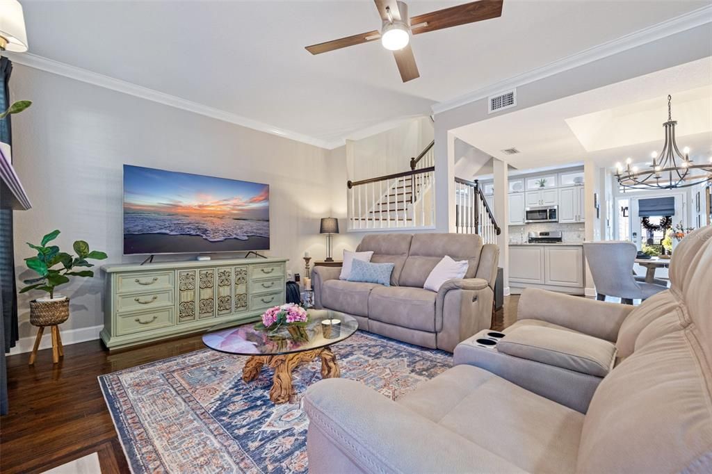 На продажу: $750,000 (3 спален, 2 ванн, 1689 Квадратных фут)