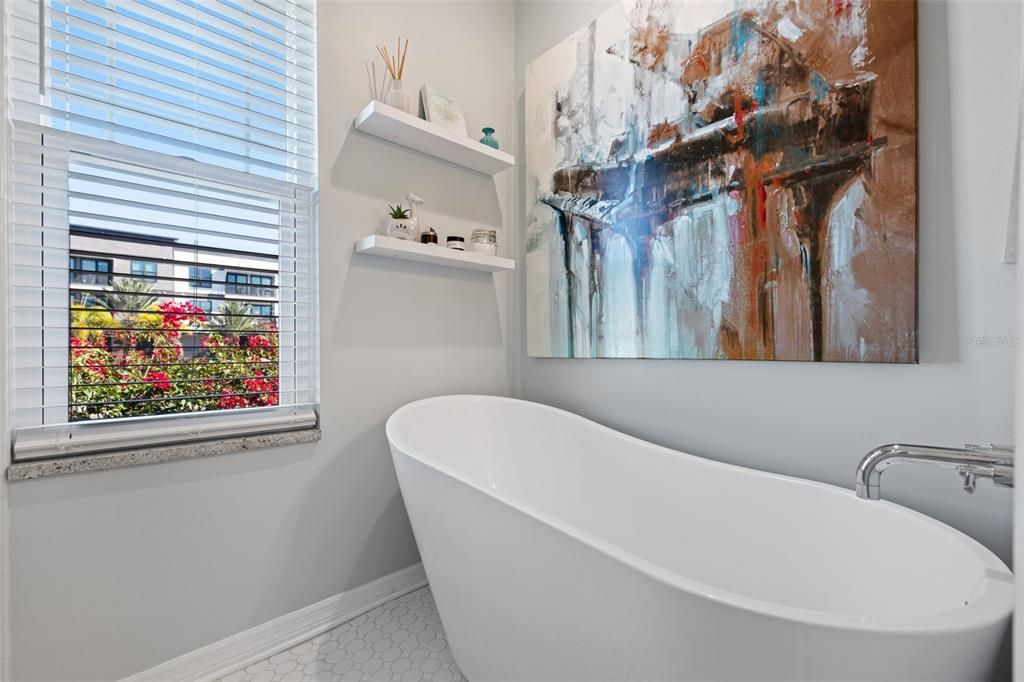 На продажу: $750,000 (3 спален, 2 ванн, 1689 Квадратных фут)