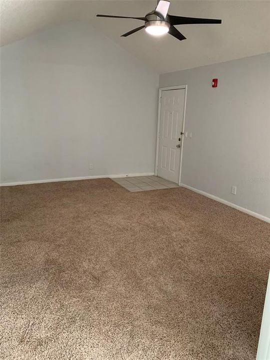 For Sale: $150,000 (1 beds, 1 baths, 754 Square Feet)