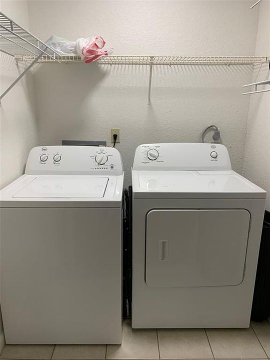 For Sale: $150,000 (1 beds, 1 baths, 754 Square Feet)