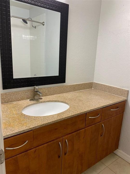 For Sale: $150,000 (1 beds, 1 baths, 754 Square Feet)