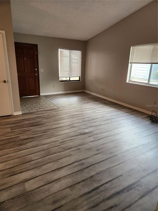 En Renta: $1,700 (3 camas, 1 baños, 1121 Pies cuadrados)