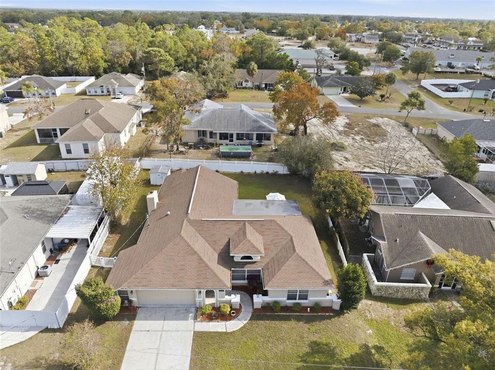 For Sale: $335,000 (3 beds, 2 baths, 1954 Square Feet)