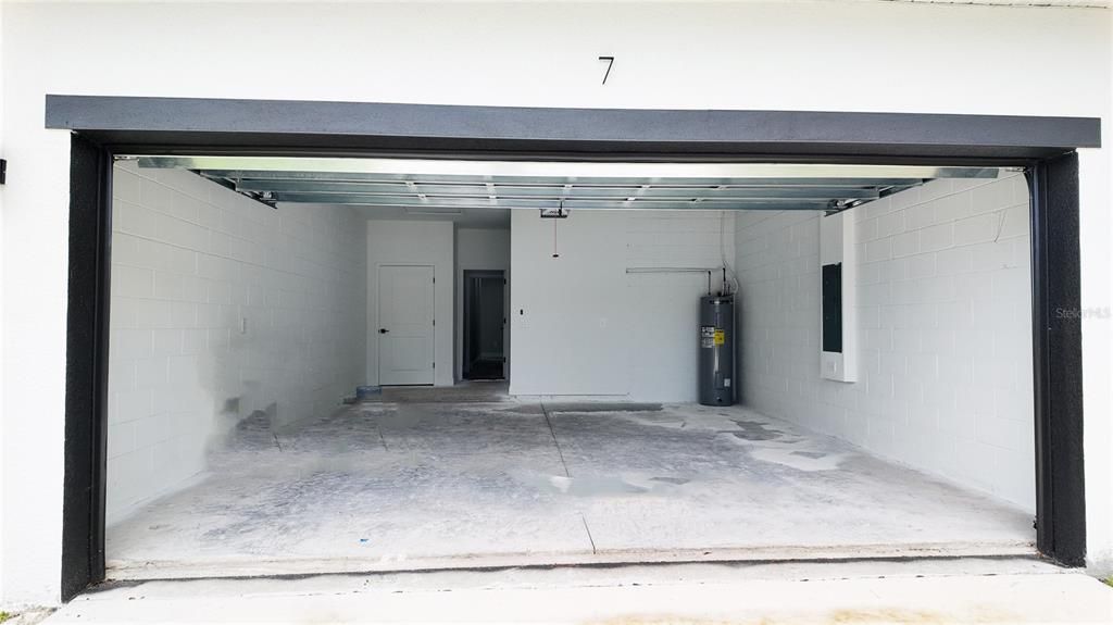 待售: $358,000 (4 贝兹, 3 浴室, 2113 平方英尺)