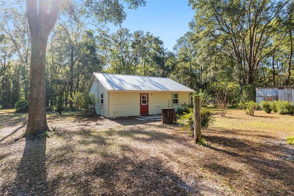 En Renta: $1,600 (2 camas, 1 baños, 896 Pies cuadrados)