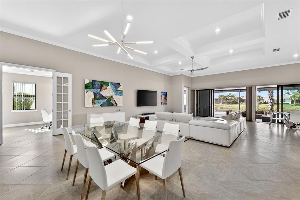 For Sale: $950,000 (3 beds, 3 baths, 2885 Square Feet)