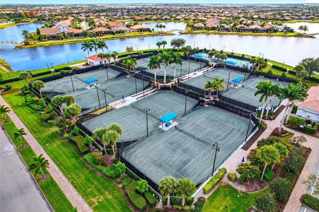 For Sale: $950,000 (3 beds, 3 baths, 2885 Square Feet)