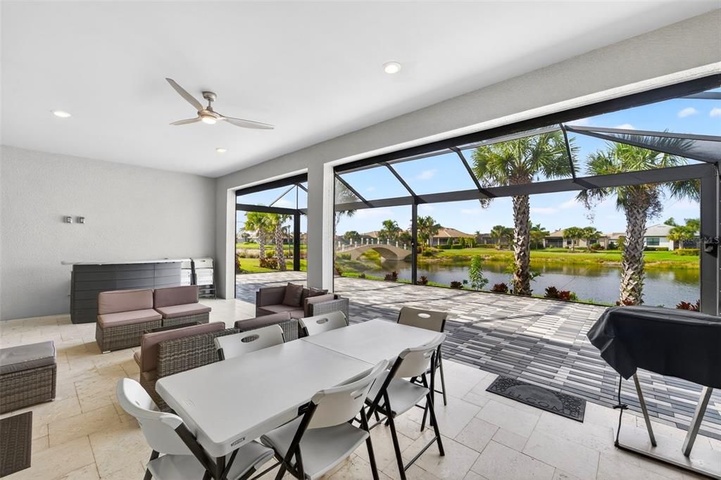 For Sale: $950,000 (3 beds, 3 baths, 2885 Square Feet)