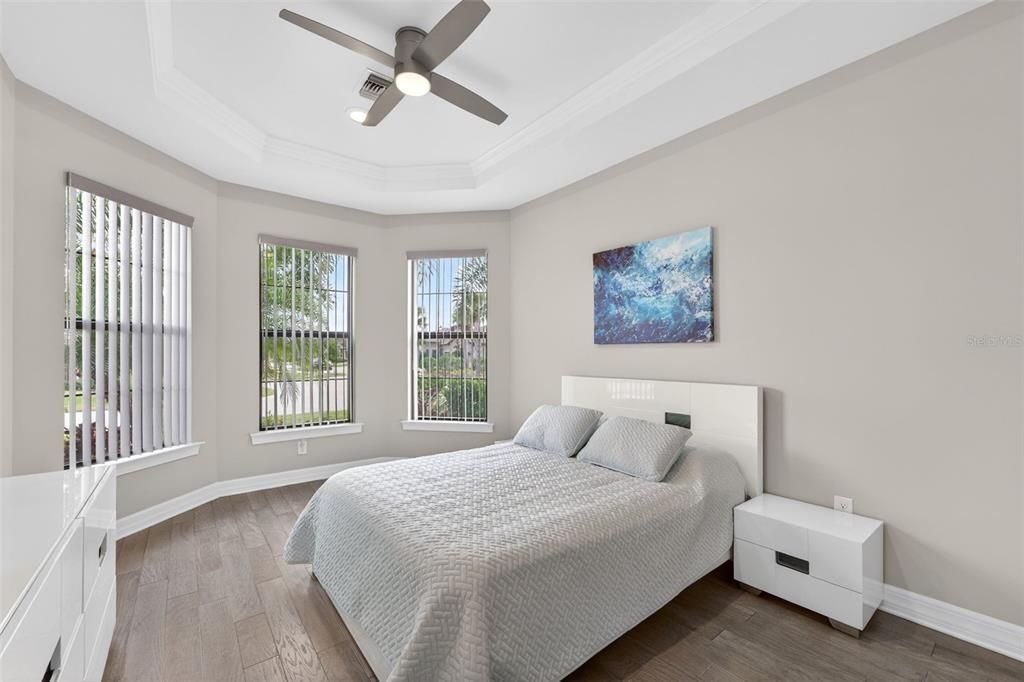 For Sale: $950,000 (3 beds, 3 baths, 2885 Square Feet)