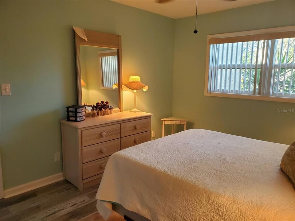 На продажу: $159,000 (1 спален, 1 ванн, 680 Квадратных фут)