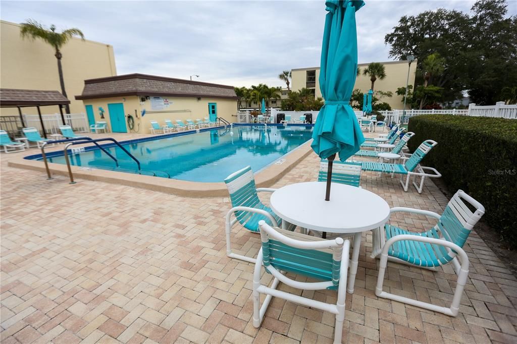 На продажу: $159,000 (1 спален, 1 ванн, 680 Квадратных фут)