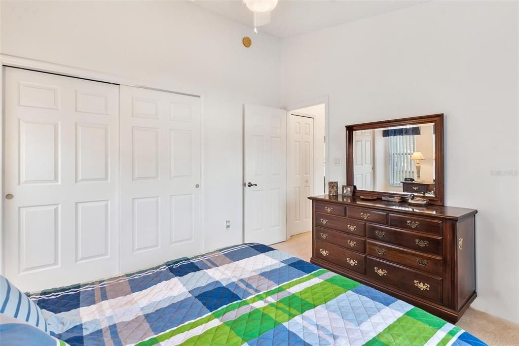 En Venta: $259,000 (2 camas, 2 baños, 1563 Pies cuadrados)