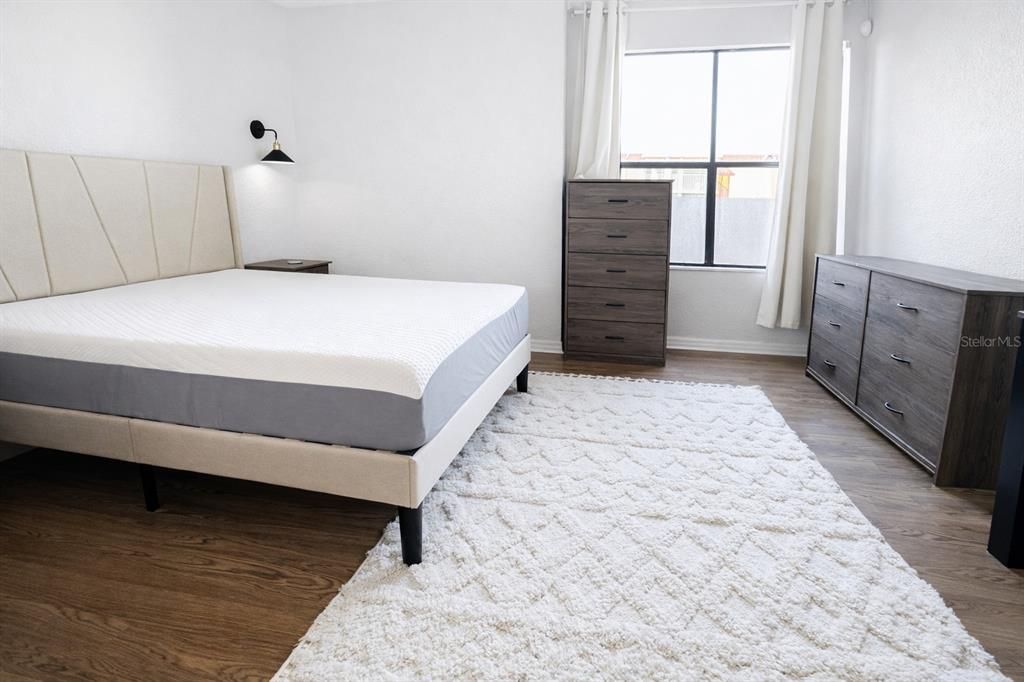 В аренду: $2,200 (2 спален, 2 ванн, 1018 Квадратных фут)