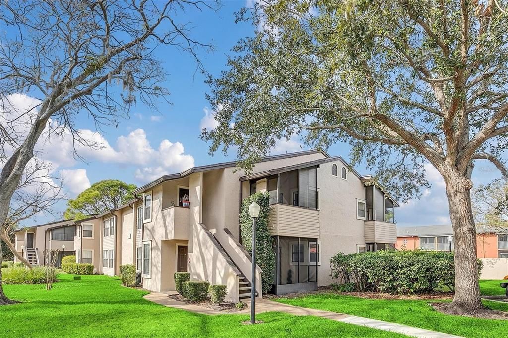 В аренду: $2,200 (2 спален, 2 ванн, 1018 Квадратных фут)